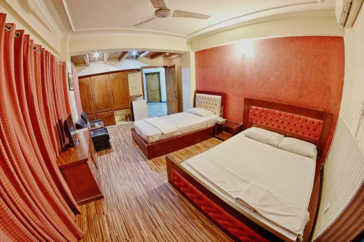 Ballagio Isb Hotel Islamabad Exterior photo